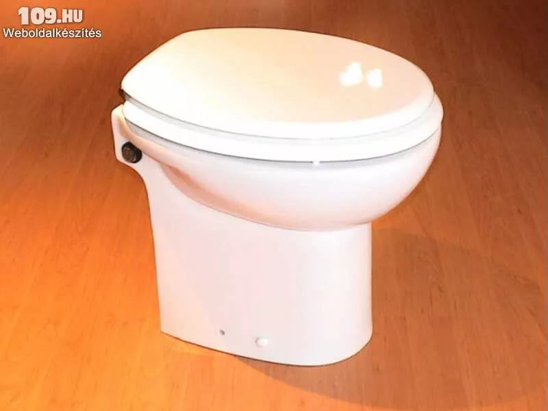 Kerámiával egybeépített darálós WC (WC-lift 45)